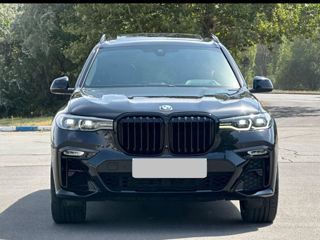 BMW X7 foto 2