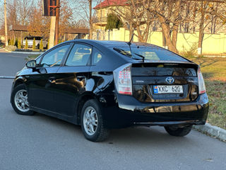 Toyota Prius foto 6