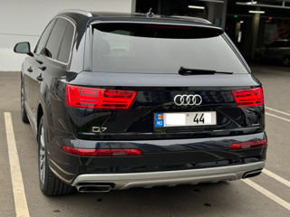 Audi Q7 foto 4