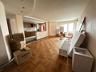 Apartament cu 5 camere sau mai multe, 250 m², Centru, Chișinău foto 3