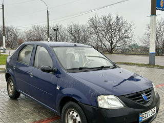 Dacia Logan foto 2