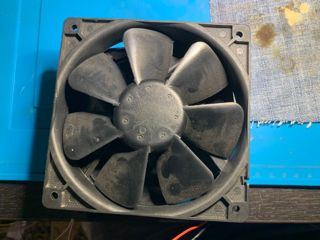 Server ventilator - Sensflow WFC1212B (Delta Electronics) foto 2