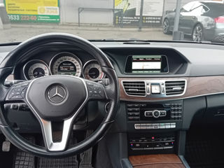 Mercedes E-Class foto 7