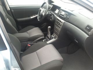 Toyota Corolla foto 5