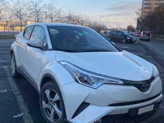 Toyota C-HR foto 4