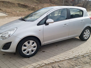 Opel Corsa foto 2