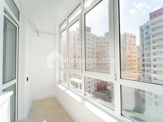 Apartament cu 2 camere, 70 m², Centru, Chișinău foto 5