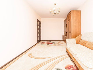 Apartament cu 2 camere, 52 m², Botanica, Chișinău foto 8