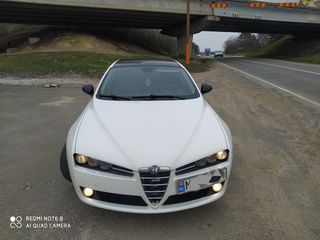 Alfa Romeo 159 foto 2
