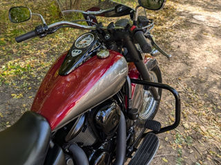 Kawasaki Vulcan 900 Classic foto 9