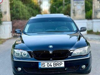 BMW 7 Series foto 3