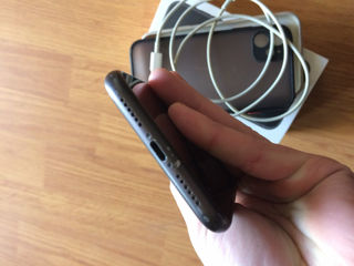 iPhone 11 128 black foto 2