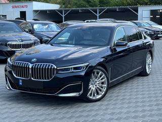 BMW 7 Series foto 1