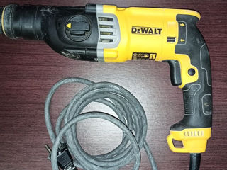 Перфоратор DeWalt мощностью 900 watt в отличном состоянии с кейсом и без кейса foto 8