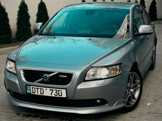 Volvo S40 foto 2