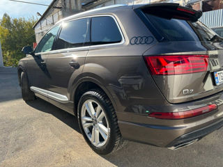 Audi Q7 foto 5