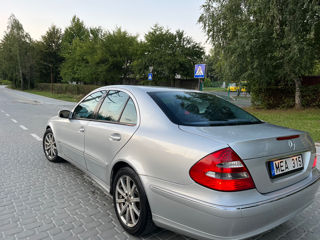 Mercedes E-Class foto 4