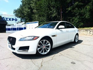 Jaguar XF foto 3