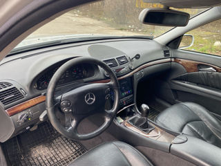 Mercedes E-Class foto 6