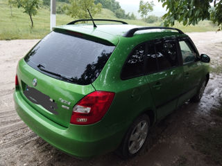 Skoda Fabia foto 2