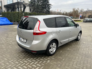 Renault Grand Scenic foto 4