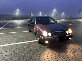 Mercedes E-Class foto 6