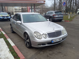 Mercedes E-Class foto 3