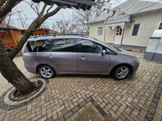 Mitsubishi Grandis foto 3