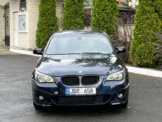 BMW 5 Series foto 2