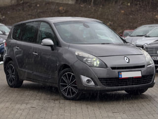 Renault Grand Scenic foto 4