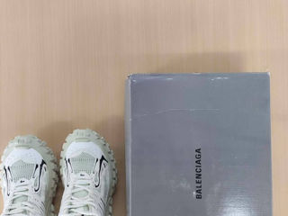 Balenciaga defender white foto 5