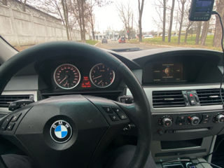 BMW 5 Series foto 7