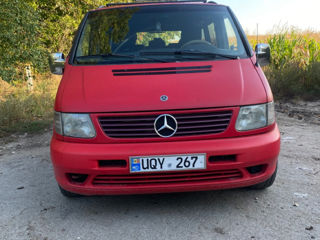 Mercedes V-Class foto 2