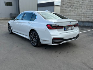 BMW 7 Series foto 11