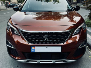 Peugeot 3008 foto 1