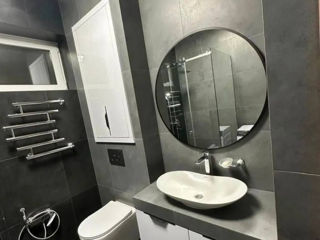 Instalăm plitca, gresie și faianță pentru baie, bucătărie, scări, podele etc. foto 7