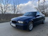 BMW 3 Series foto 1