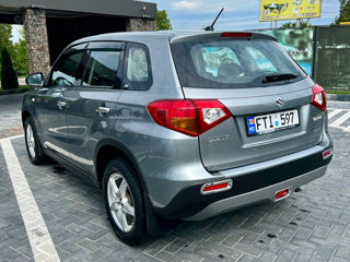 Suzuki Vitara foto 4