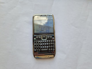 Nokia E71