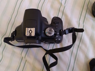 Vând apart de fotografiat Canon 2000D full set+50mm. Продаю фотоаппарат Canon 2000D фулл сет+ 50 мм foto 4