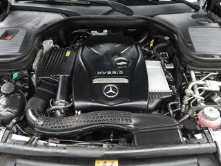 Mercedes GLC foto 16