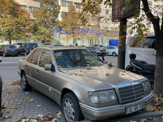 Mercedes Series (W124) foto 3