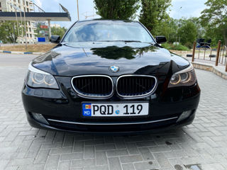 BMW 5 Series foto 4