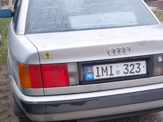 Audi 100 foto 3