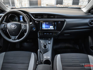 Toyota Auris foto 10