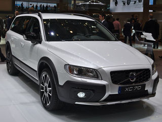 Все Запчасти для Volvo XC 70 Радиаторы, Крыло, Бампер, Капот, Фары, Зеркала, Защита... foto 4