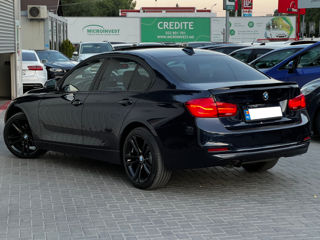 BMW 3 Series foto 5