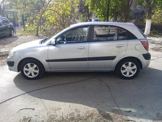 KIA Rio foto 3