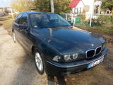 BMW 5 Series foto 6