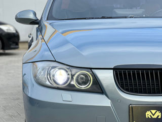 BMW 3 Series foto 7